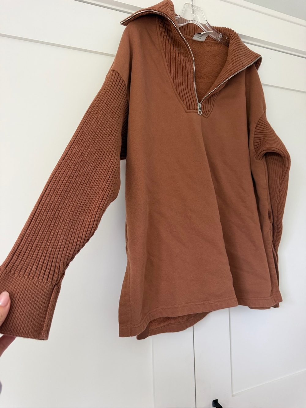 Varley Zip-Front Pullover in Warm Rust - Picture 4 of 5